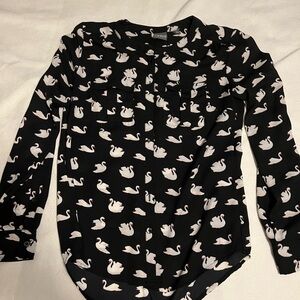 New York & Company Black and White Long Sleeve Blouse